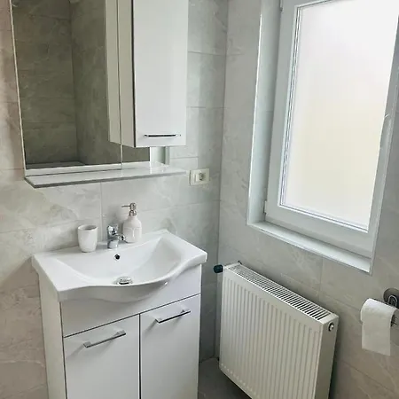 Lu&lo Apartment *