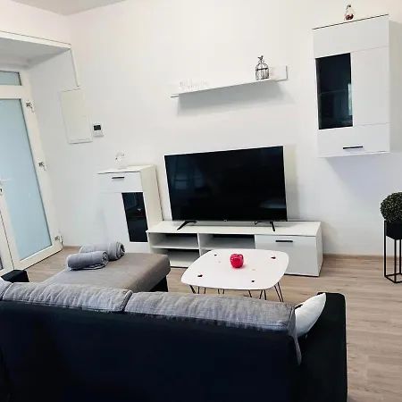Lu&lo Apartman *